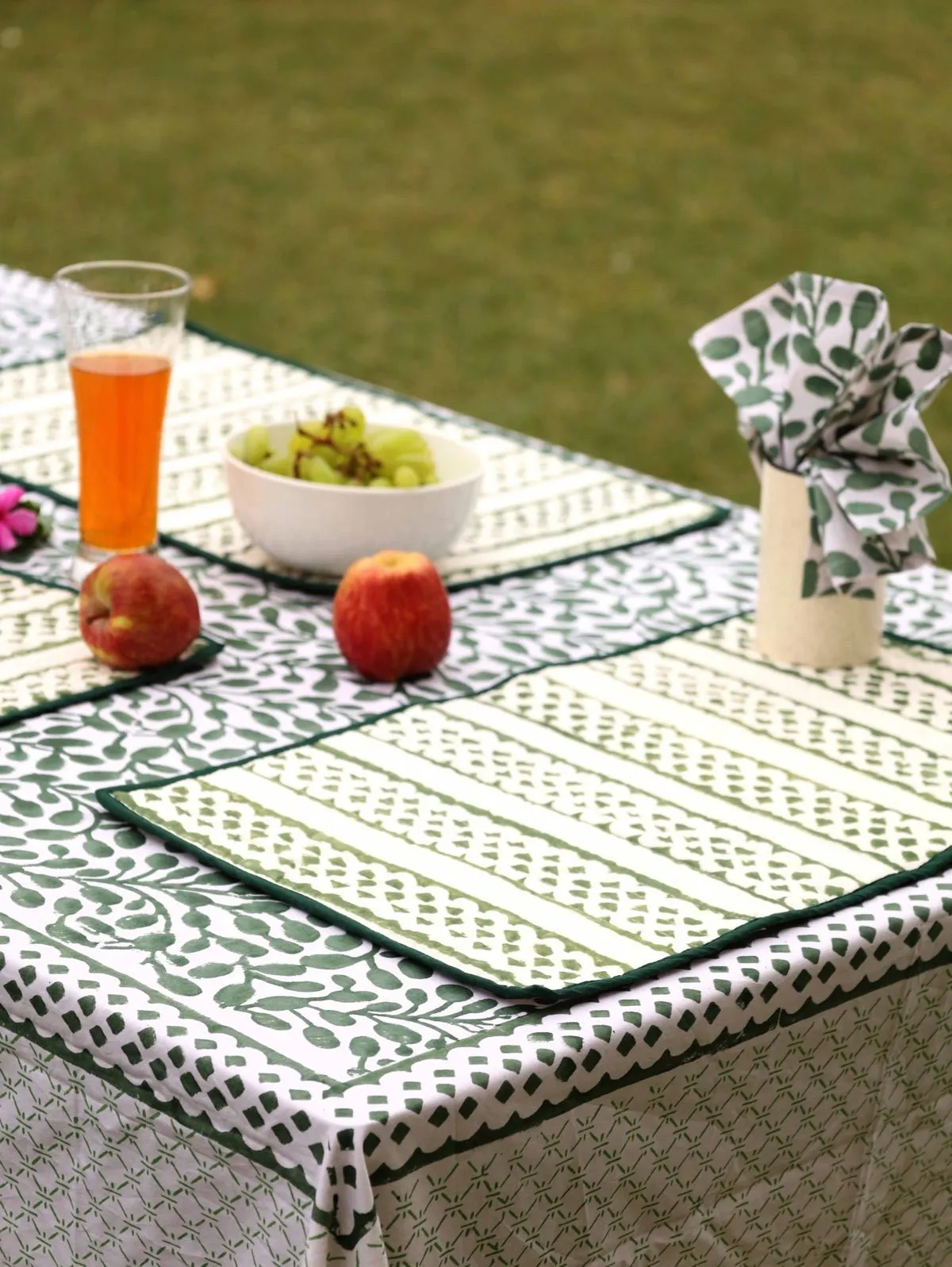 Abstract Leaf Reversible Organic Cotton Placemats- Set of 4