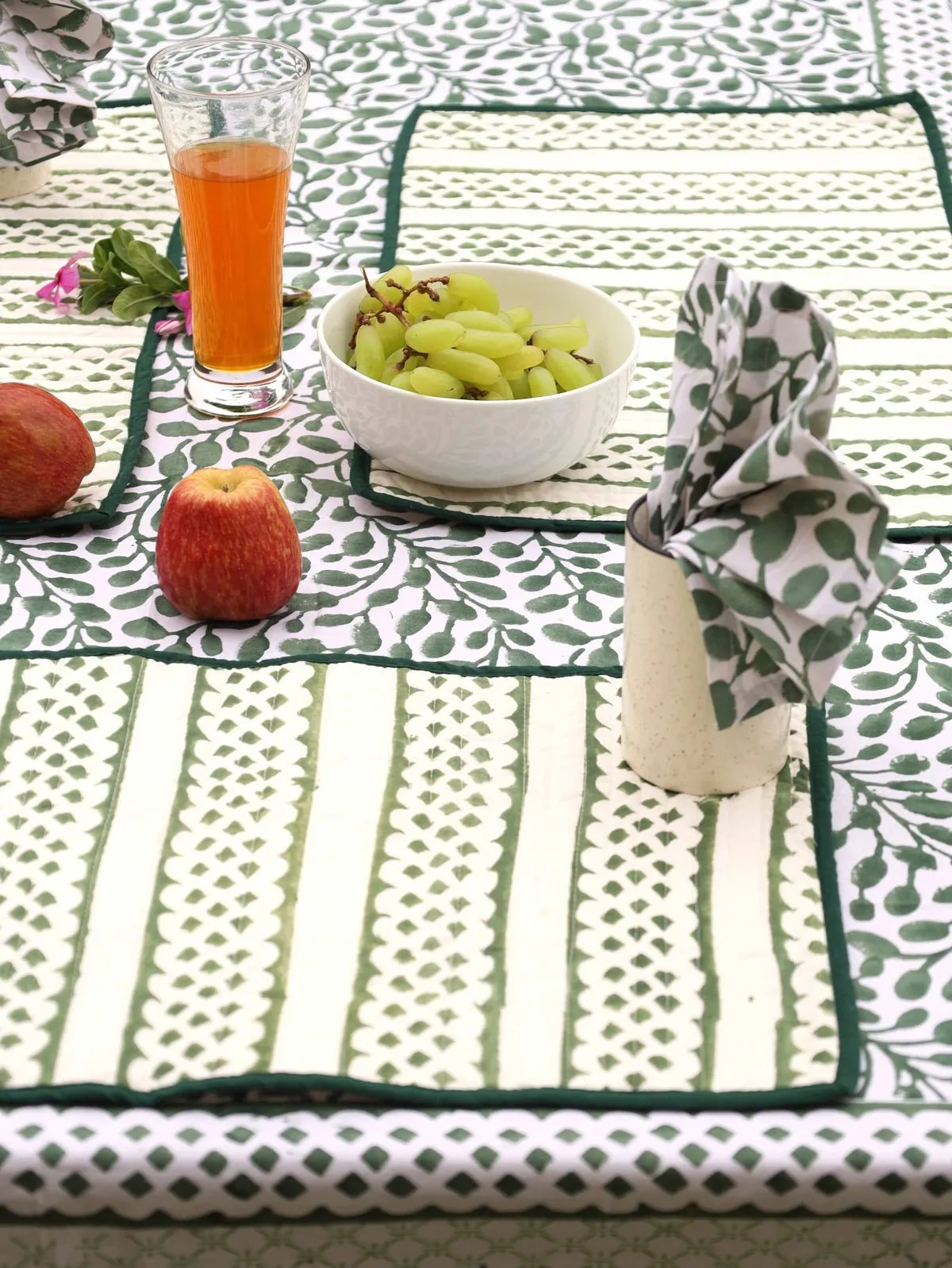 Abstract Leaf Reversible Organic Cotton Placemats- Set of 4