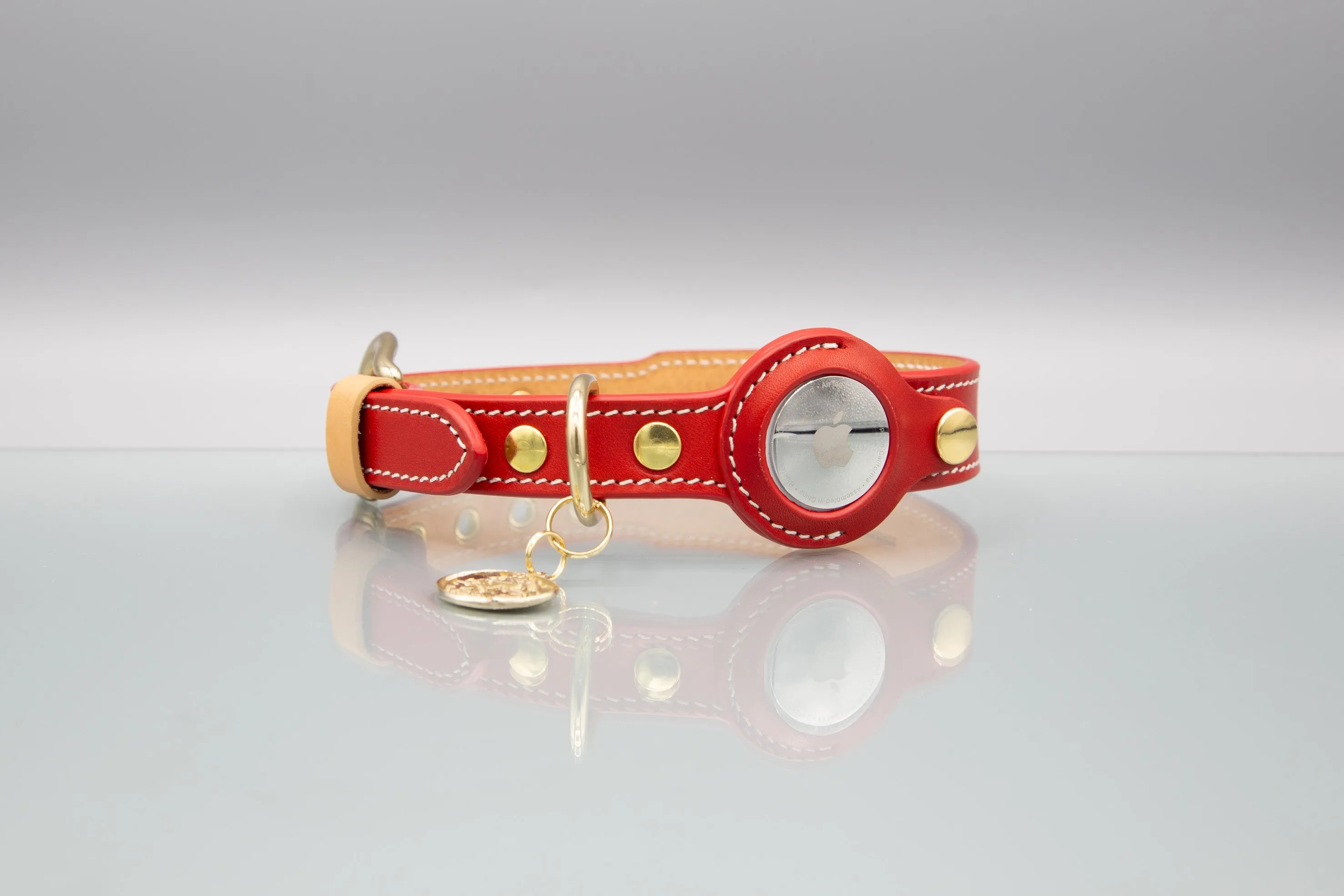 Air Tag Leather Collar Poppy Red from Florenze Italy