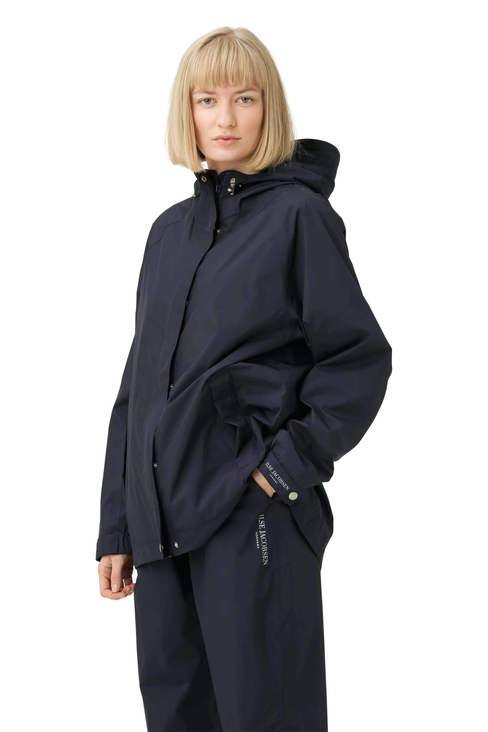 Raincoat 198SP- Black