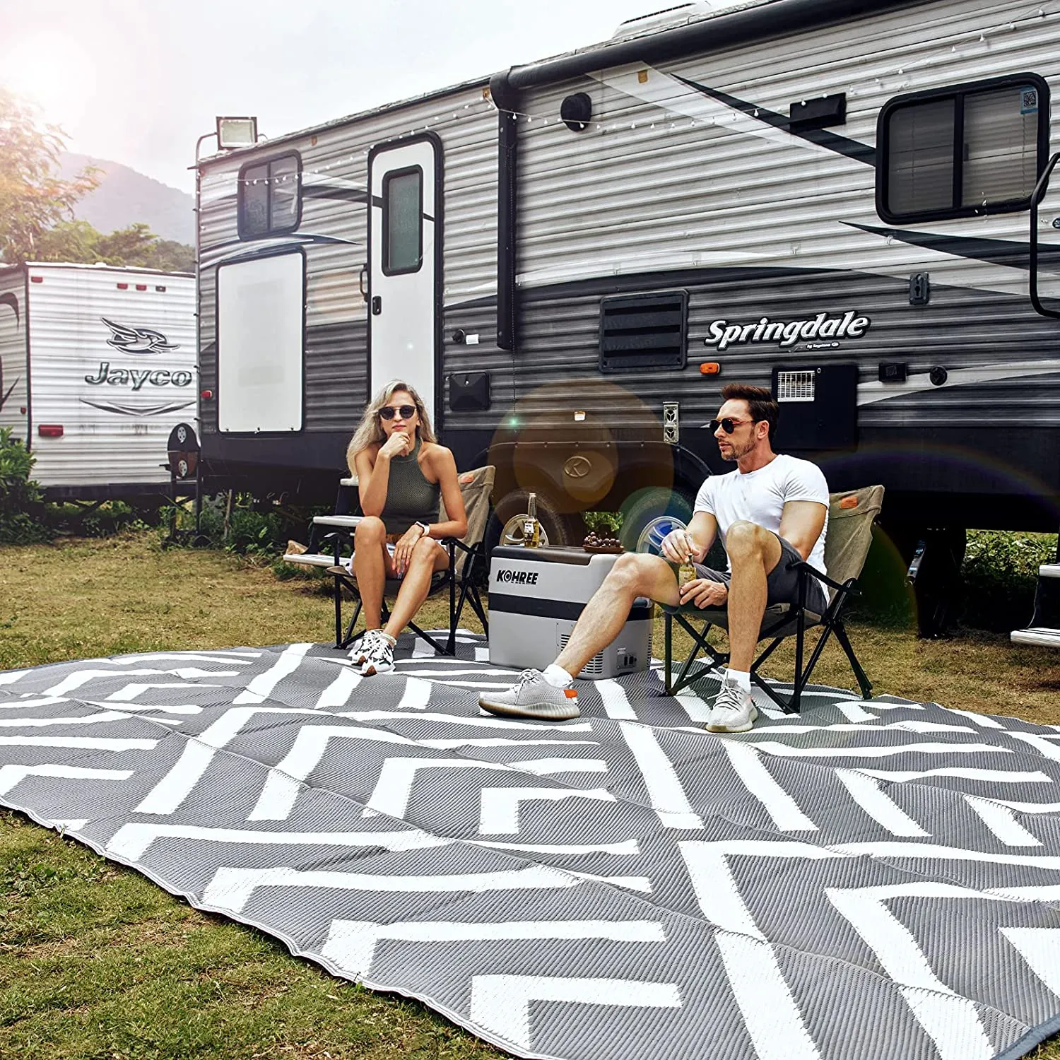 Reversible RV Outdoor Mats 9' x 12', Grey